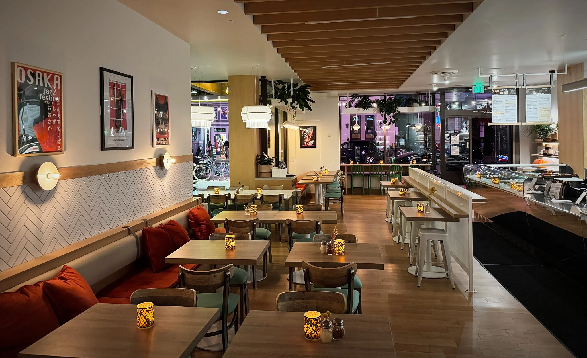 2055-B Union St — Joyride Pizza